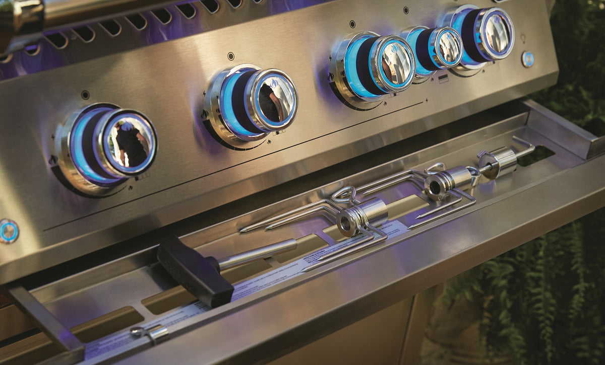 Napoleon 700 Series 44 with BBQ Cabinet
