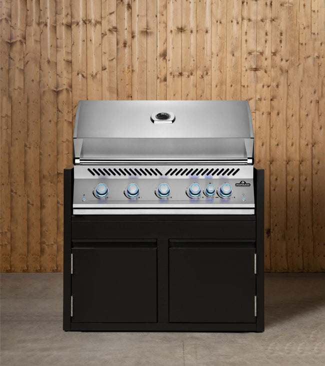 Napoleon 700 Series 38 with BBQ Cabinet