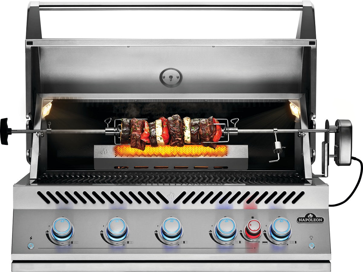 Napoleon 700 Series 38 with BBQ Cabinet